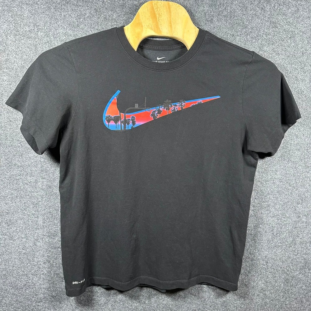 Nike Men's Large Black‎ Dri-FIT Graphic Palm Tree Basketball T-Shirt - Picture 2 of 8